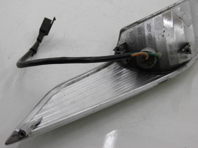 photo de LEFT FRONT TURN SIGNAL KYMCO DINK 4T 50 (2007 - 2018)