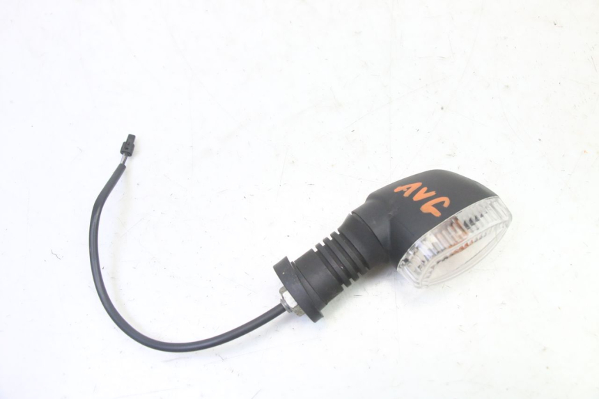 photo de FRONT LEFT TURN SIGNAL PIAGGIO MP3 RL 250 (2007 - 2010)