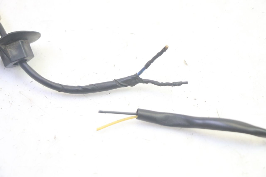 photo de FRONT LEFT TURN SIGNAL PIAGGIO MP3 500 (2016 - 2018) - Zoom on usage condition