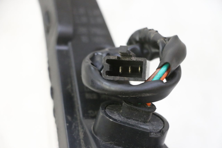 photo de FRONT LEFT TURN SIGNAL KYMCO LIKE 4T 50 (2019 - 2025)