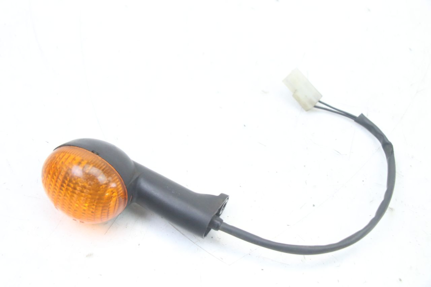 photo de FRONT LEFT TURN SIGNAL PEUGEOT LUDIX ONE 50 (2005 - 2008)