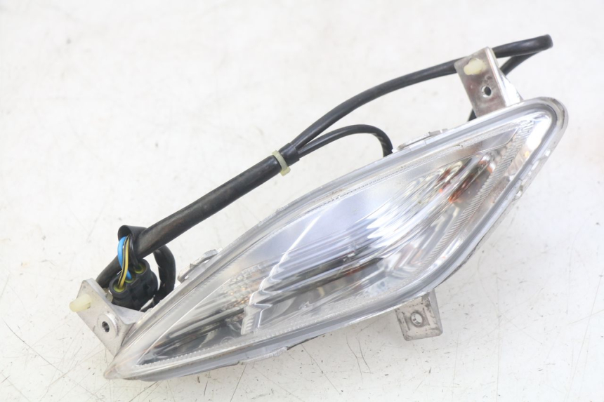 photo de LEFT FRONT TURN SIGNAL PIAGGIO FLY 4T 50 (2013 - 2017)