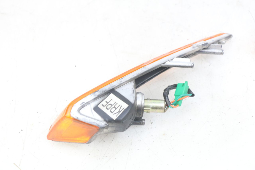 photo de LEFT FRONT TURN SIGNAL HONDA SCV LEAD 100 (2003 - 2007)