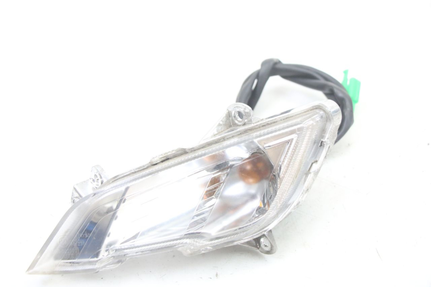 photo de LEFT FRONT TURN SIGNAL PEUGEOT TWEET 4T 50 (2018 - 2020)