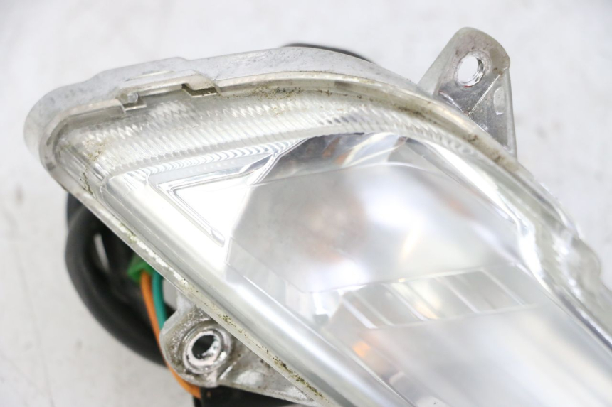 photo de FRONT LEFT TURN SIGNAL PEUGEOT TWEET 4T 50 (2014 - 2019)