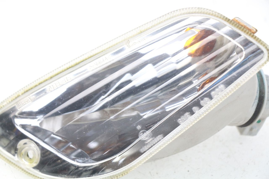 photo de FRONT LEFT TURN SIGNAL PIAGGIO VESPA LX IE 125 (2010 - 2012)