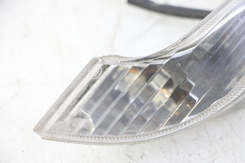 photo de LEFT FRONT TURN SIGNAL PEUGEOT VIVACITY NEW 4T 50 (2008 - 2017)