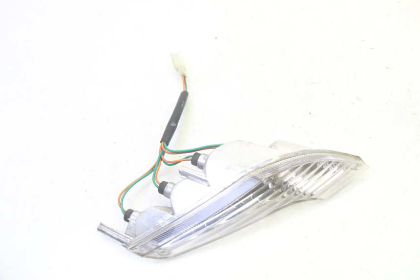 photo de LEFT FRONT TURN SIGNAL PEUGEOT VIVACITY NEW 4T 50 (2008 - 2017)