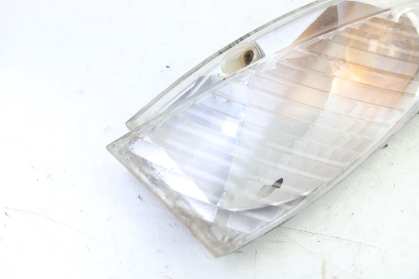 photo de FRONT LEFT TURN SIGNAL PEUGEOT VIVACITY 50 (2004 - 2009)