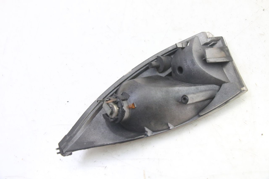 photo de FRONT LEFT TURN SIGNAL PEUGEOT VIVACITY 50 (2004 - 2009)