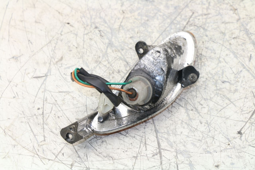 photo de FRONT LEFT TURN SIGNAL  YIYING WALLABY 50 (2007 - 2015)