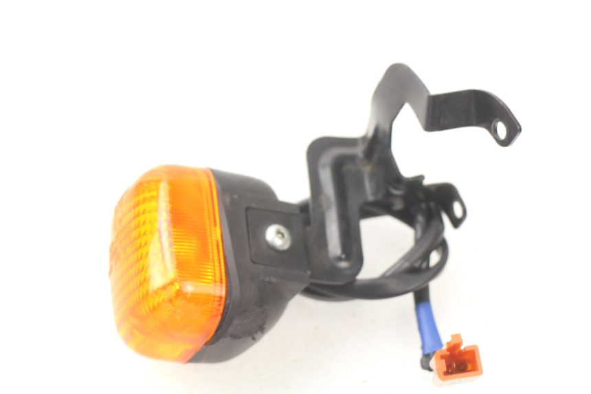 photo de FRONT LEFT TURN SIGNAL  YAMAHA BW'S BWS 125 (2010 - 2013)