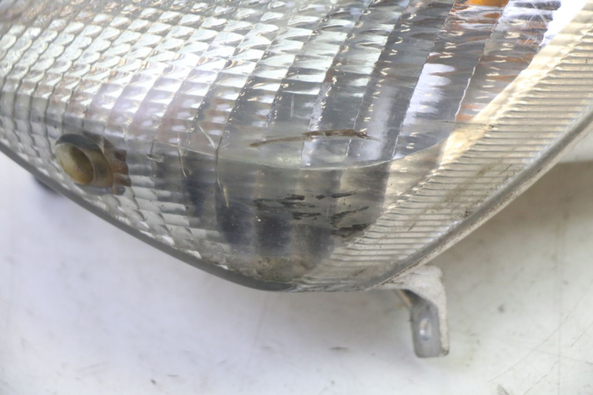 photo de LEFT FRONT TURN SIGNAL YAMAHA YP MAJESTY 125 (2007 - 2010)