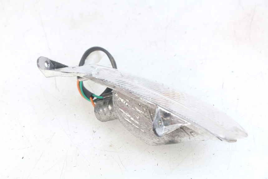 photo de LEFT FRONT TURN SIGNAL UNIVERSAL BIKE ZN50QT-11B 50 (2018 - 2021)