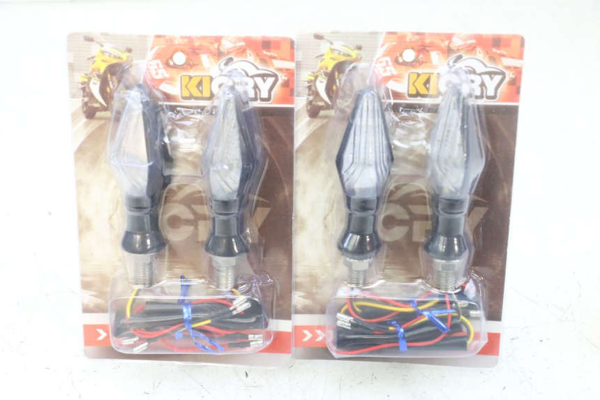 photo de FRONT TURN SIGNAL SUZUKI GSF S BANDIT 600 (2000 - 2004) - Main view