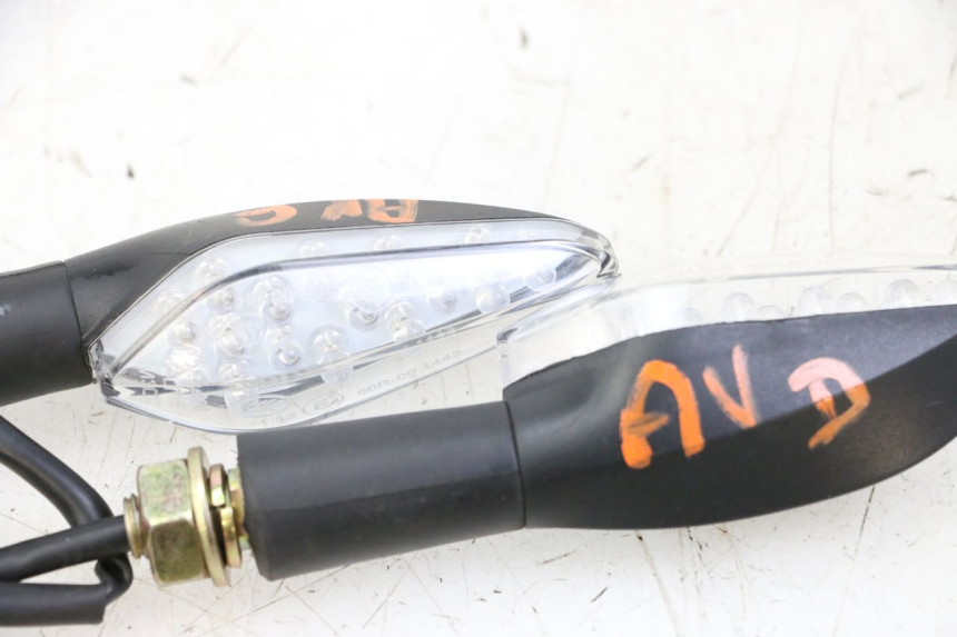 photo de FRONT TURN SIGNAL KIDEN KD125-G 125 (2018 - 2022)