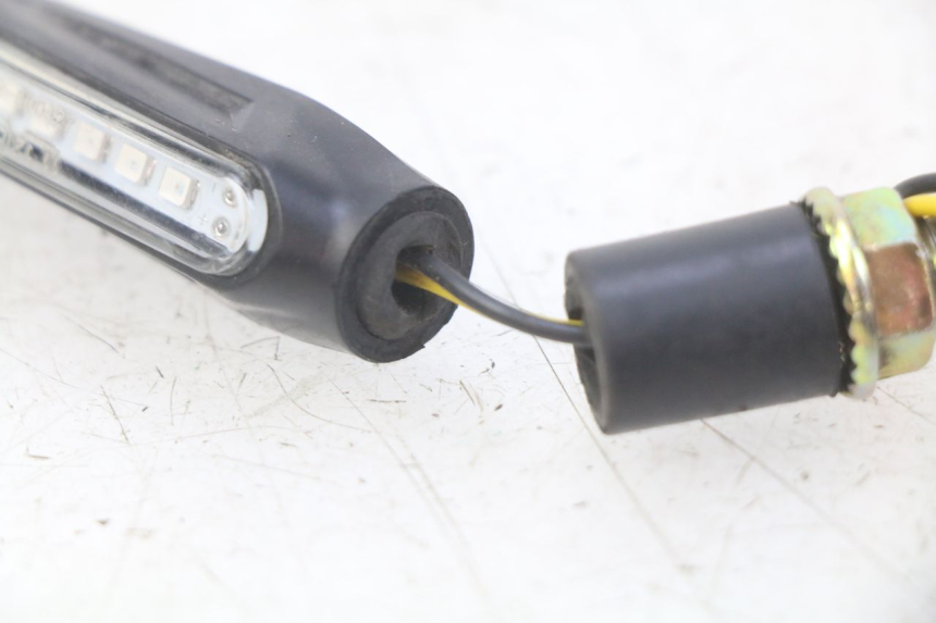 photo de FRONT TURN SIGNAL KEEWAY TX 50 (2008 - 2015)