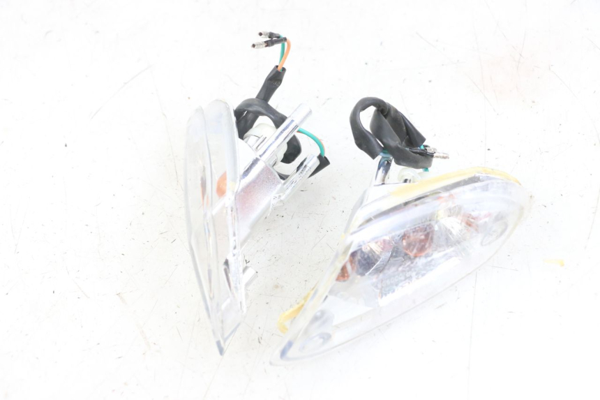 photo de FRONT TURN SIGNAL KYMCO AGILITY 4T 50 (2018 - 2022)