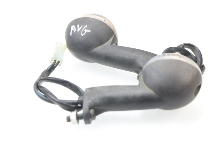 photo de FRONT TURN SIGNAL PEUGEOT LUDIX 50 (2005 - 2007)