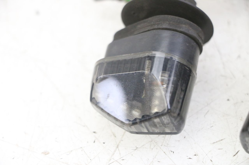 photo de FRONT TURN SIGNAL PIAGGIO MP3 LT 300 (2010 - 2016)