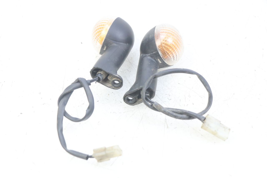 photo de FRONT TURN SIGNAL PEUGEOT LUDIX 50 (2005 - 2007)