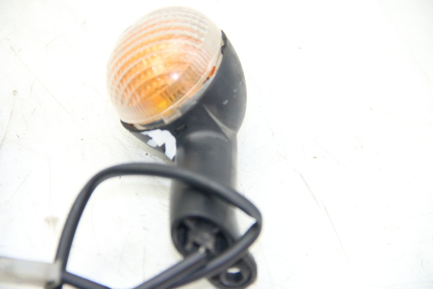 photo de FRONT TURN SIGNAL PEUGEOT LUDIX 50 (2008 - 2017)