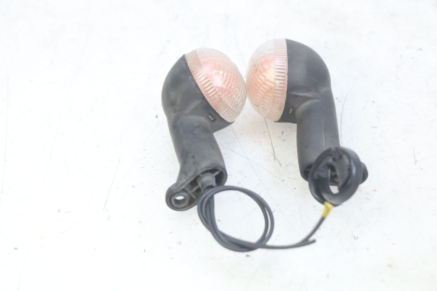 photo de FRONT TURN SIGNAL PEUGEOT LUDIX 50 (2005 - 2007)