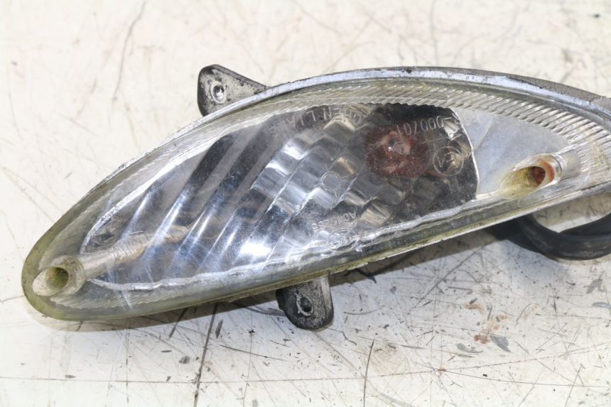 photo de FRONT TURN SIGNAL PEUGEOT V-CLIC VCLIC 50 (2007 - 2013)