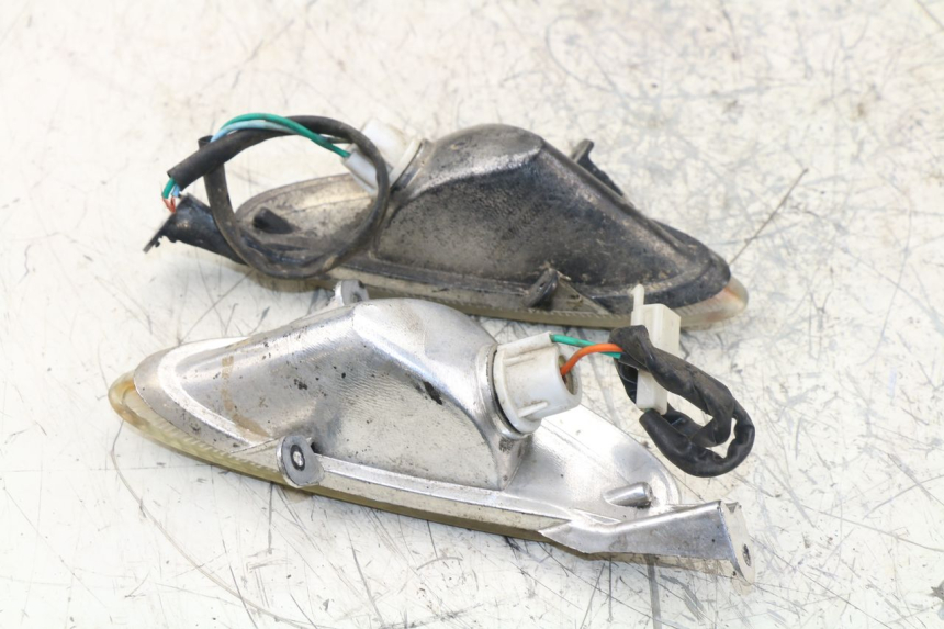 photo de FRONT TURN SIGNAL TAOTAO PIX'S 4T 50 (2014 - 2018)