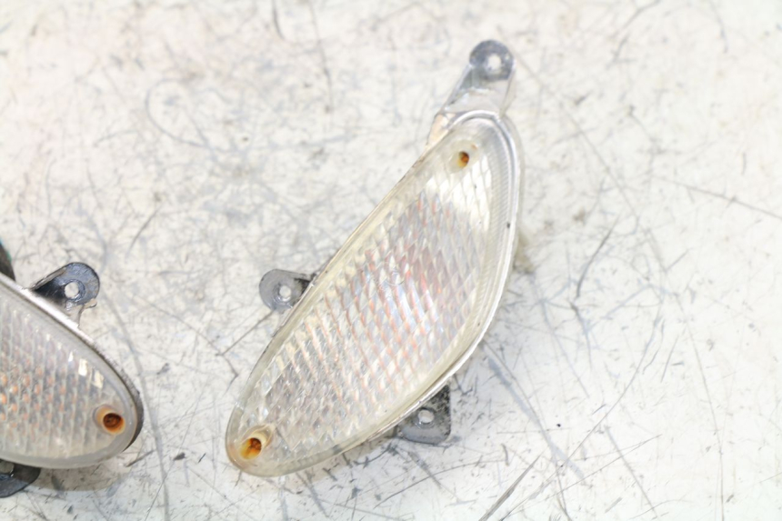 photo de FRONT TURN SIGNAL TAOTAO PIX'S 4T 50 (2014 - 2018)