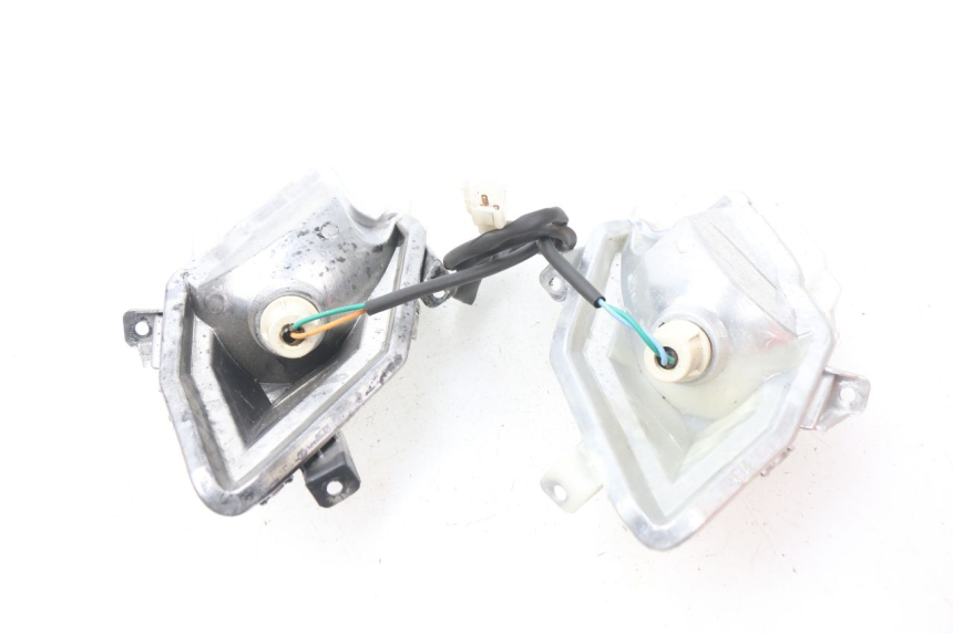 photo de FRONT TURN SIGNAL RAZZO STEED 125 (2012 - 2018)