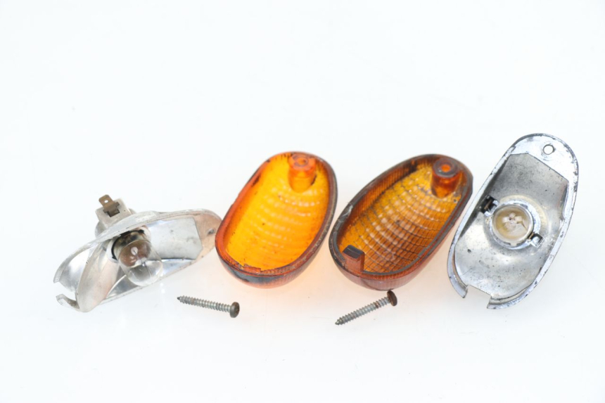 photo de FRONT TURN SIGNAL GILERA STORM 50 (1993 - 1997)