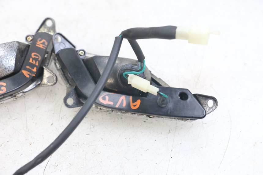 photo de FRONT TURN SIGNAL SYM FIDDLE 3 III 125 (2014 - 2020)