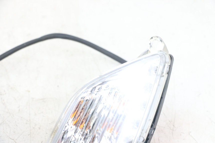 photo de FRONT TURN SIGNAL SYM FIDDLE 3 III 125 (2014 - 2020)