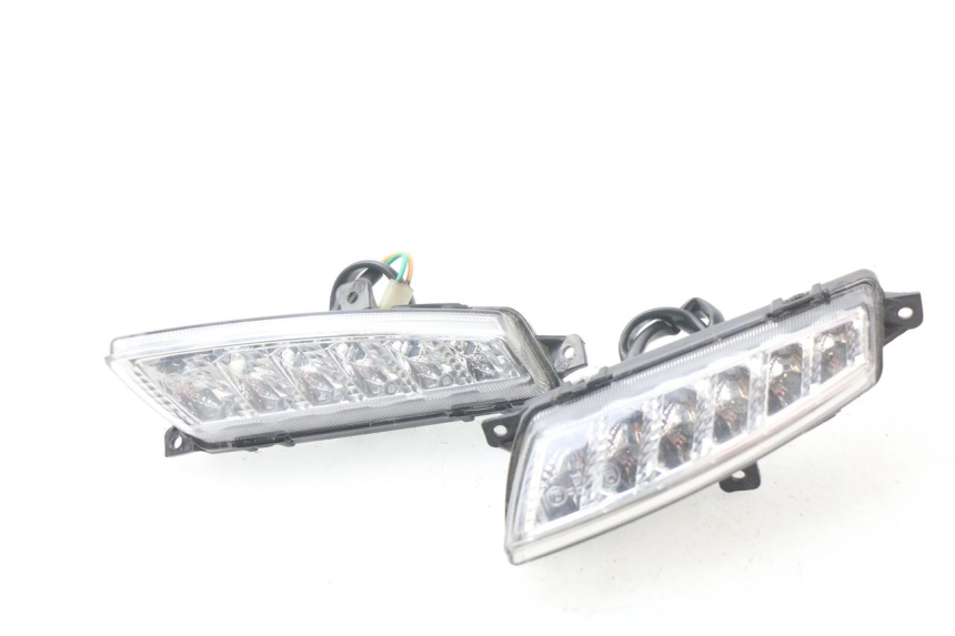 photo de FRONT TURN SIGNAL TURBHO RP 50 (2018 - 2022)