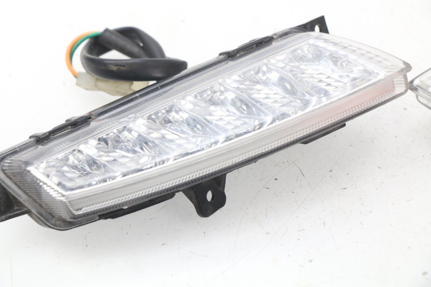 photo de FRONT TURN SIGNAL TURBHO RP 50 (2018 - 2022)