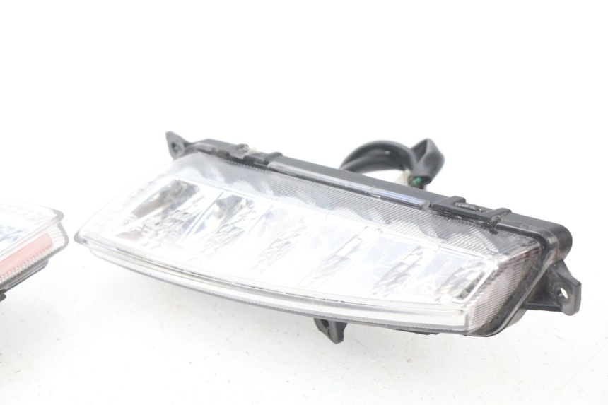 photo de FRONT TURN SIGNAL TURBHO RP 50 (2018 - 2022)