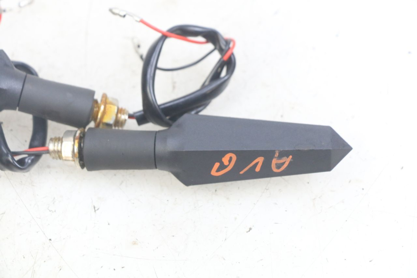 photo de FRONT TURN SIGNAL MOTRAC URBAN 4T 50 (2016 - 2024)