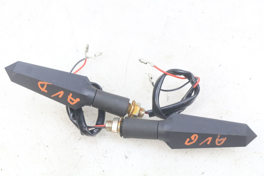 photo de FRONT TURN SIGNAL MOTRAC URBAN 4T 50 (2016 - 2024)