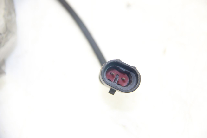 photo de FRONT TURN SIGNAL PIAGGIO VESPA SPRINT 2T 50 (2014 - 2018)