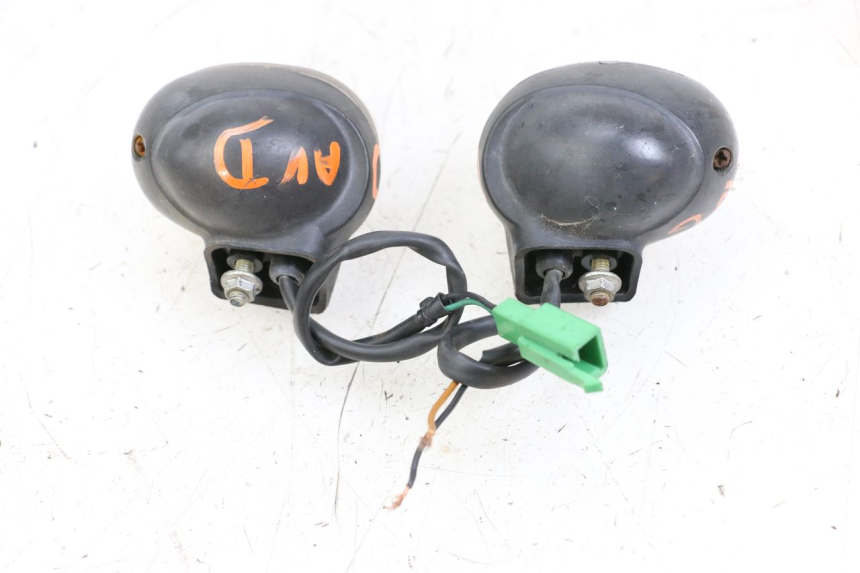 photo de FRONT TURN SIGNAL YAMAHA BW'S 50 (2004 - 2017)