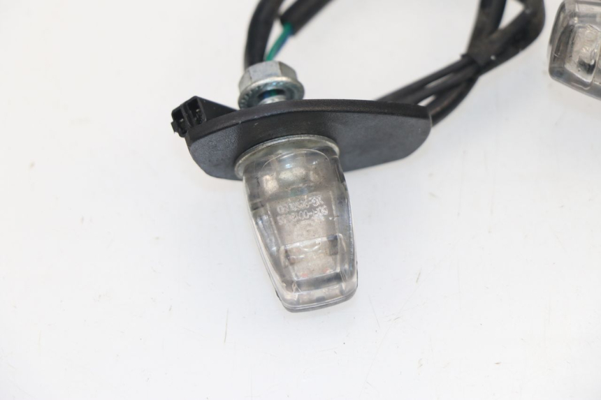 photo de FRONT TURN SIGNAL KAWASAKI Z800 Z ABS 800 (2013 - 2017)