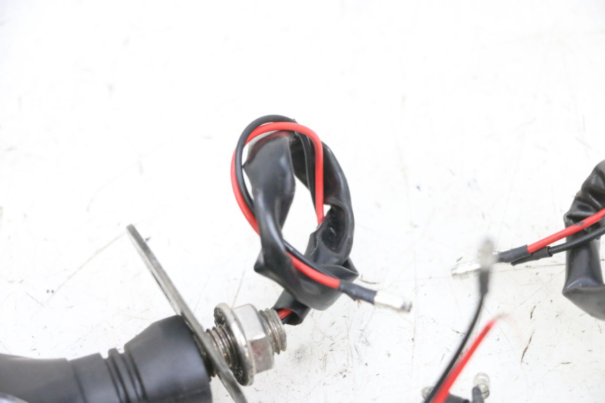 photo de FRONT TURN SIGNAL KAWASAKI ZR 7 750 (1999 - 2001) - Markings and original references