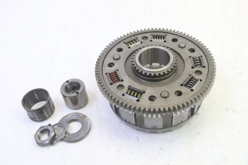 photo de CLUTCH BELL YAMAHA FZ6 N FAZER 600 (2004 - 2006)