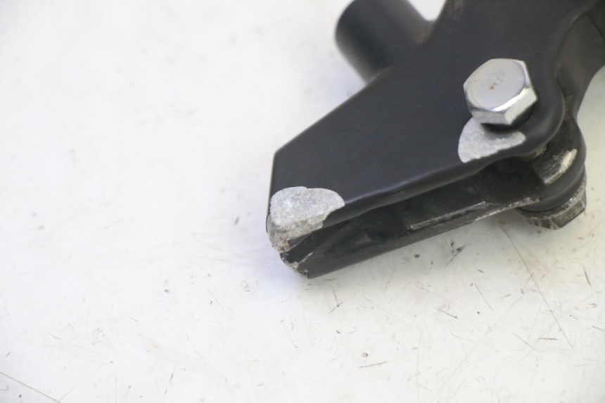 photo de CLUTCH LEVER MOUNT HONDA CBF 125 (2009 - 2015)