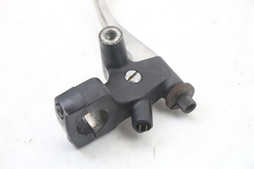 photo de CLUTCH LEVER MOUNT HONDA VT C2 SHADOW 750 (1997 - 2001) - Fixing points details