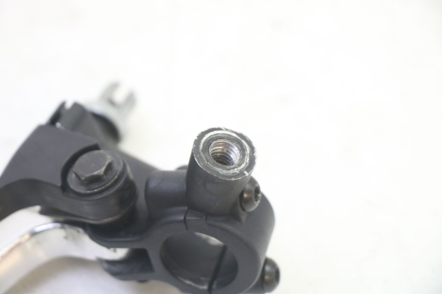 photo de CLUTCH LEVER MOUNT RIEJU MRT 50 (2018 - 2021)