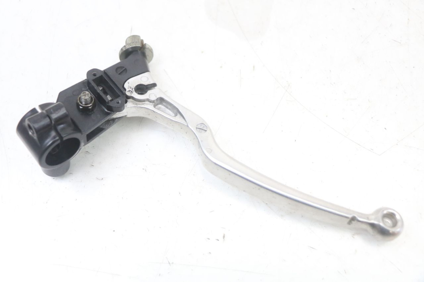 photo de CLUTCH LEVER MOUNT SUZUKI GS F 500 (2004 - 2007)