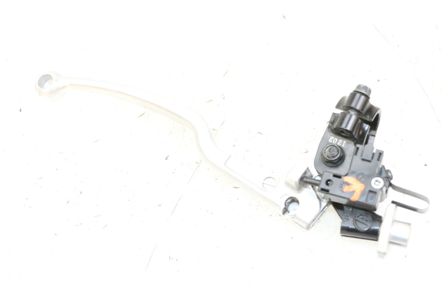 photo de CLUTCH LEVER MOUNT YAMAHA TRACER 7 700 (2020 - 2024)