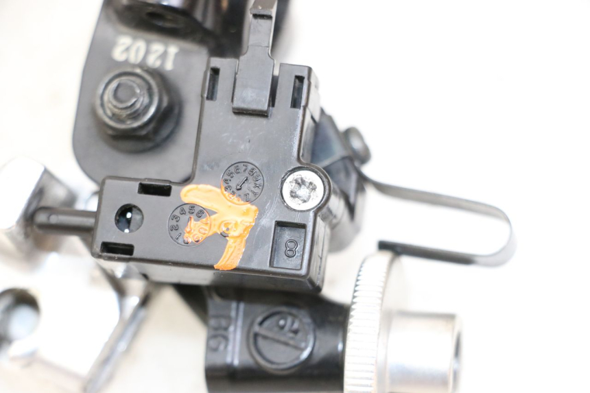 photo de CLUTCH LEVER MOUNT YAMAHA TRACER 7 700 (2020 - 2024)